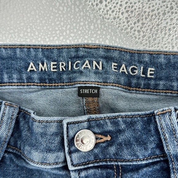 American Eagle Stretch Mom Jeans-Size 12 Long - Picture 6 of 8